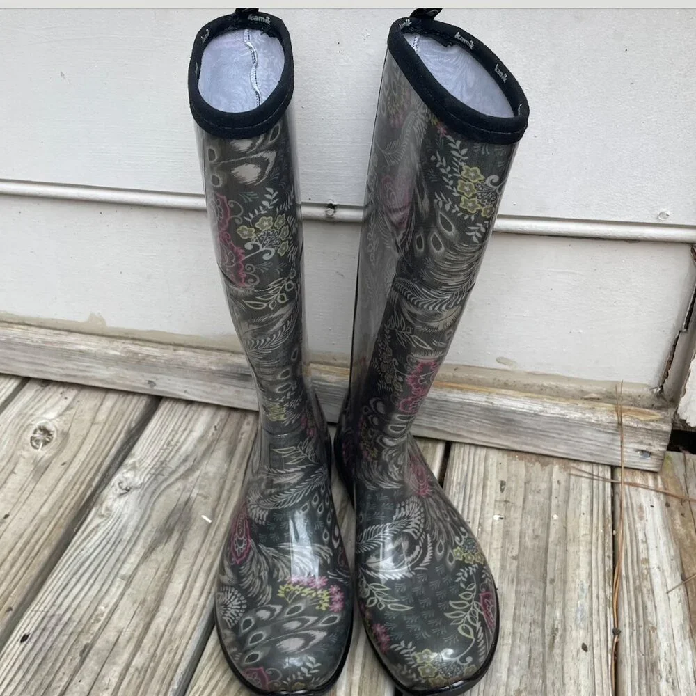 EUC Kamik Paisley Rain Boots Women's Size 9 Waterproof Rubber Boots